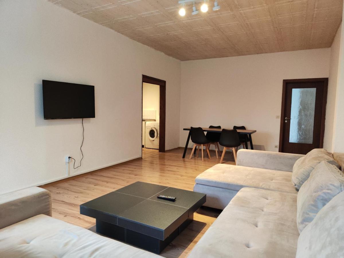 Appartments In Den Breitwiesen Wiesloch Esterno foto
